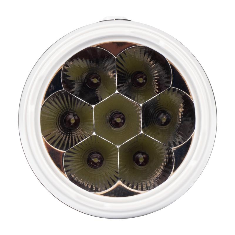 Фонарь аккумуляторный ручной AccuF2-L07-bk 7LED 2 режима: 100проц./25проц. аккум. 0.4А.ч выдвижная вилка индикатор зарядки черн. ФАZА 5000810